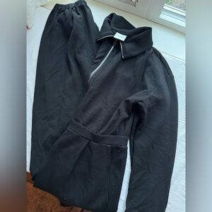 Varley Size L black long sleeve jumpsuit